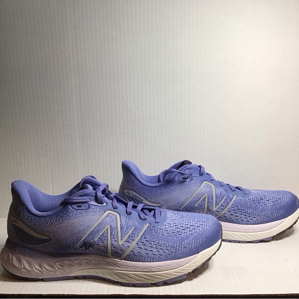 New Balance Women's 800 size 10 - Picture 6 of 6